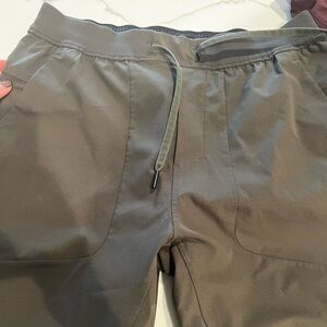 Men's lulu Olive Jogger Pants